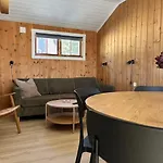 Orman Evi Fjellpark, Hyttegrend